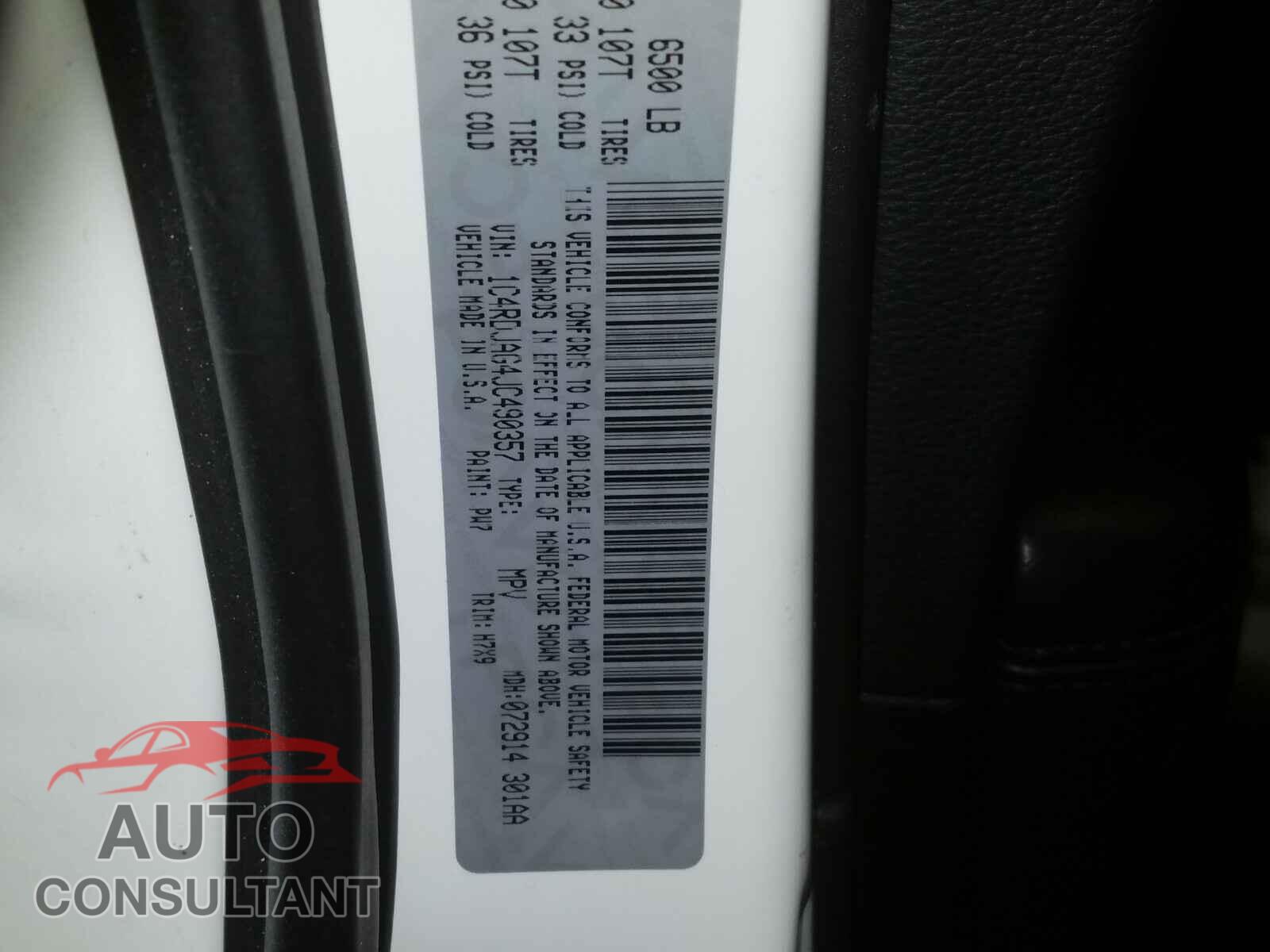 DODGE DURANGO 2018 - 1C4RDJAG4JC490357