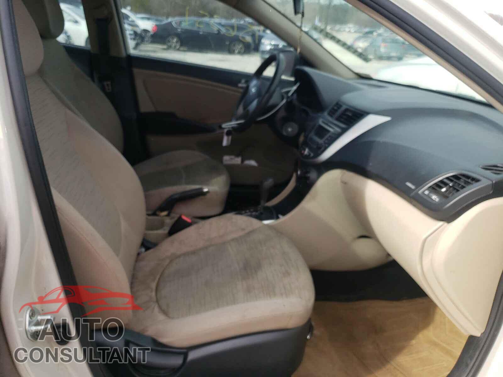 HYUNDAI ACCENT 2017 - JM1DKDC70G0134643
