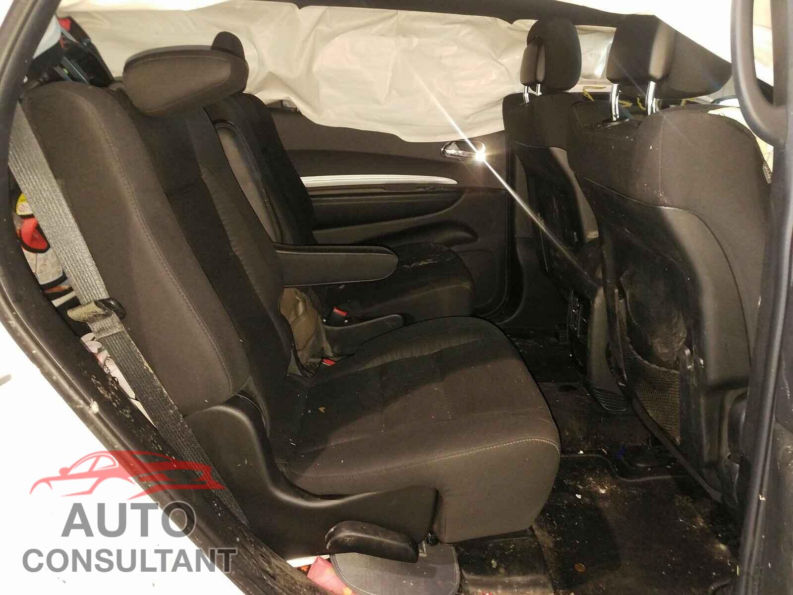 DODGE DURANGO 2018 - 1C4RDHAG9JC213129