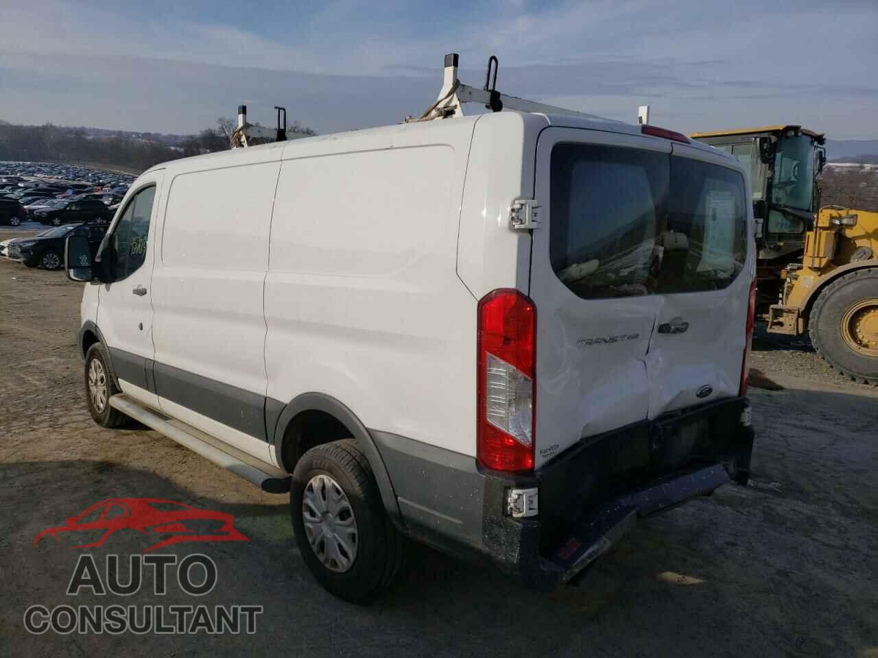 FORD TRANSIT CO 2017 - 1FTYR1ZM4HKA78558