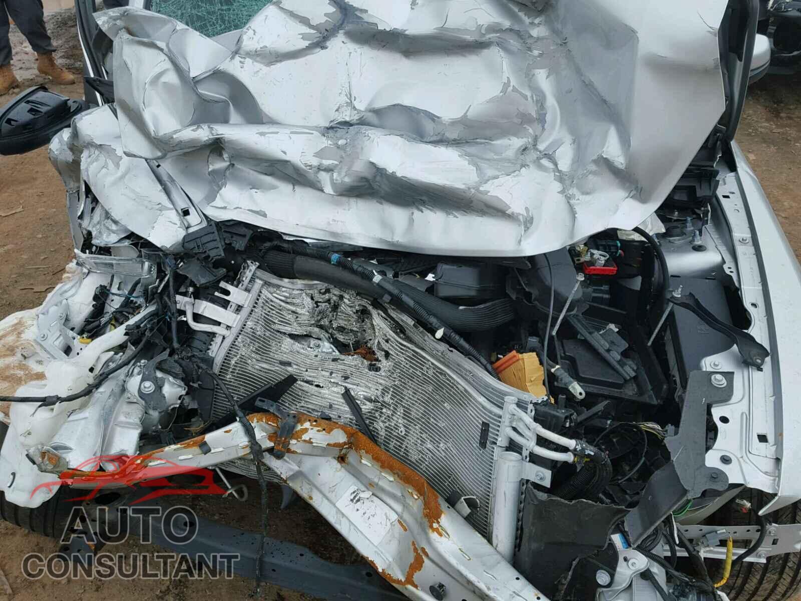 FORD TAURUS 2017 - 1FAHP2E82HG119413