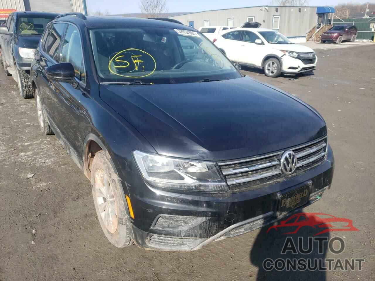 VOLKSWAGEN TIGUAN 2018 - 3VV2B7AX7JM073440