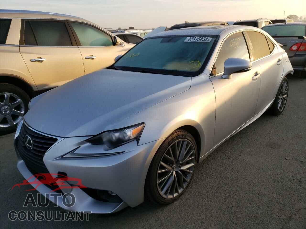 LEXUS IS 2016 - JTHBA1D27G5003254