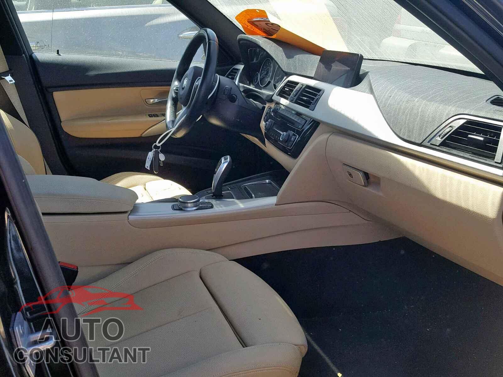 BMW 3 SERIES 2017 - 4T1B61HK5KU242583