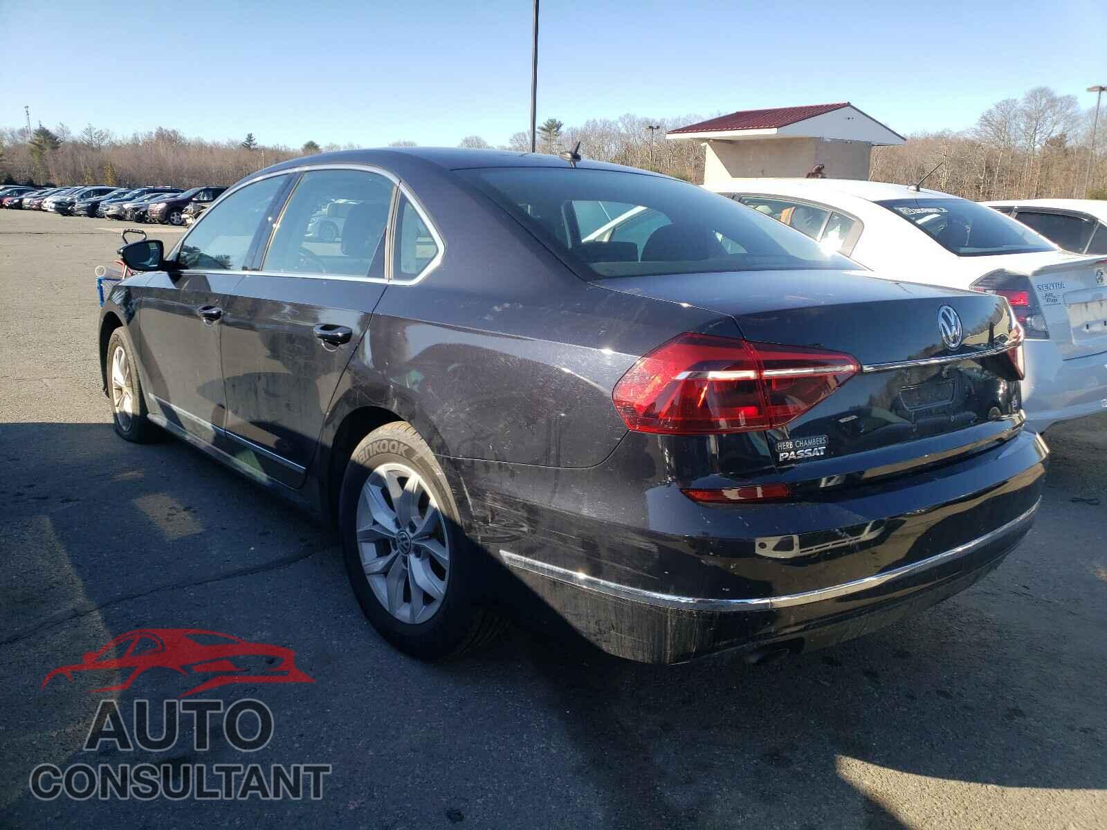 VOLKSWAGEN PASSAT 2017 - 1VWAT7A3XHC028506
