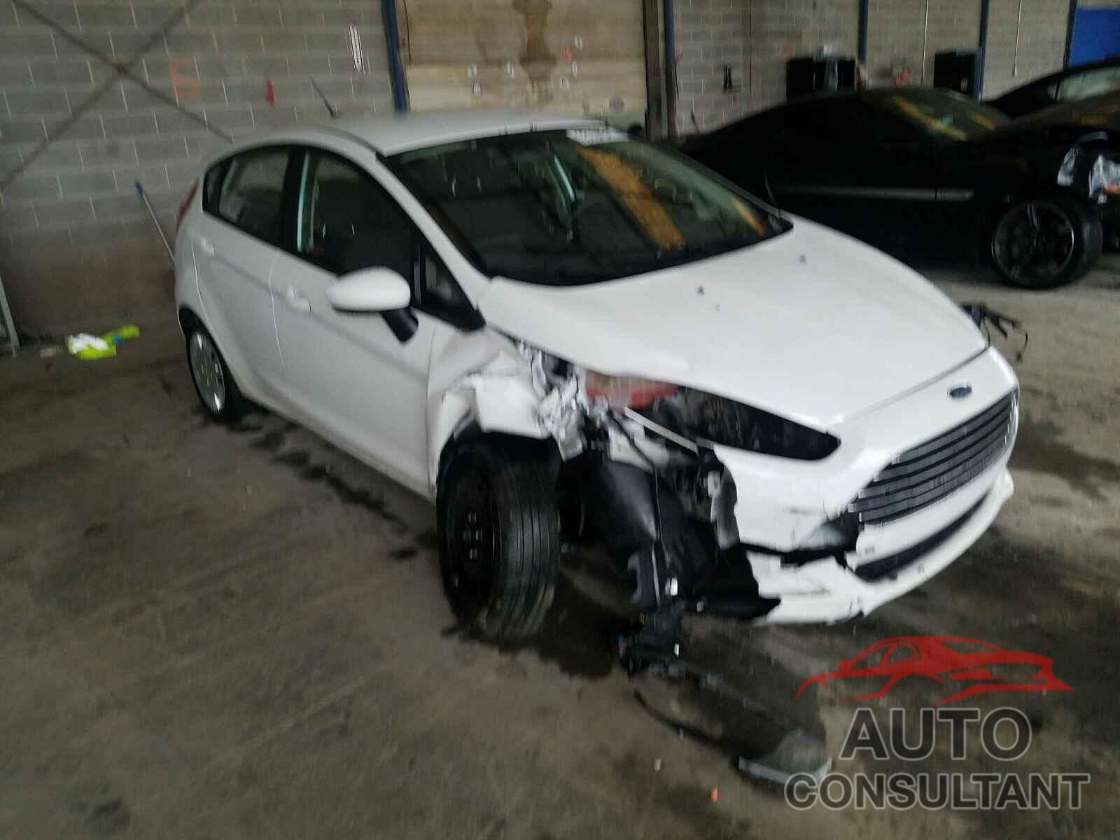 FORD FIESTA 2018 - 3FADP4TJ2JM126034