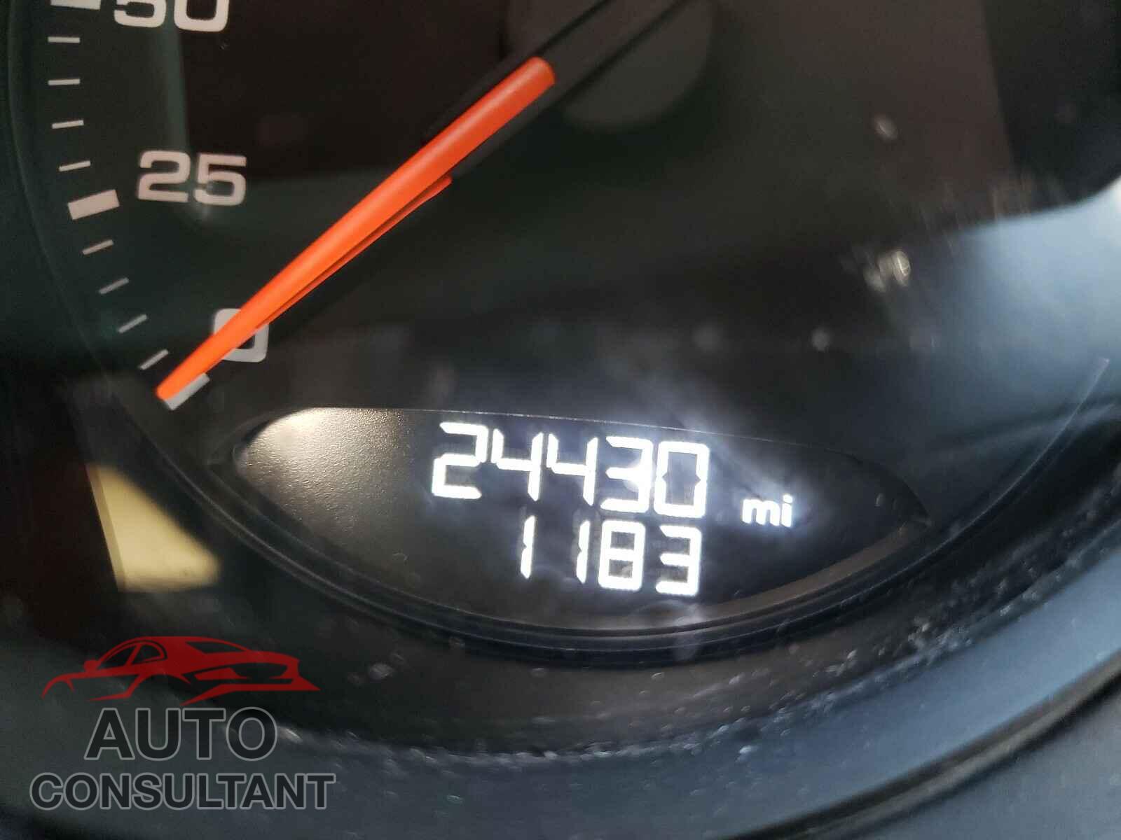 PORSCHE BOXSTER 2017 - WP0CB2A8XHS240115