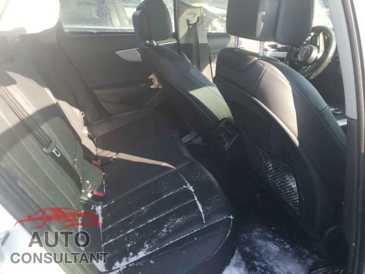 AUDI A4 2017 - WAUANAF48HN048587