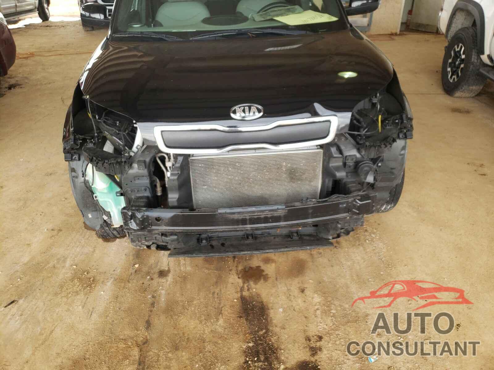 KIA SOUL 2016 - KNDJN2A20G7401907