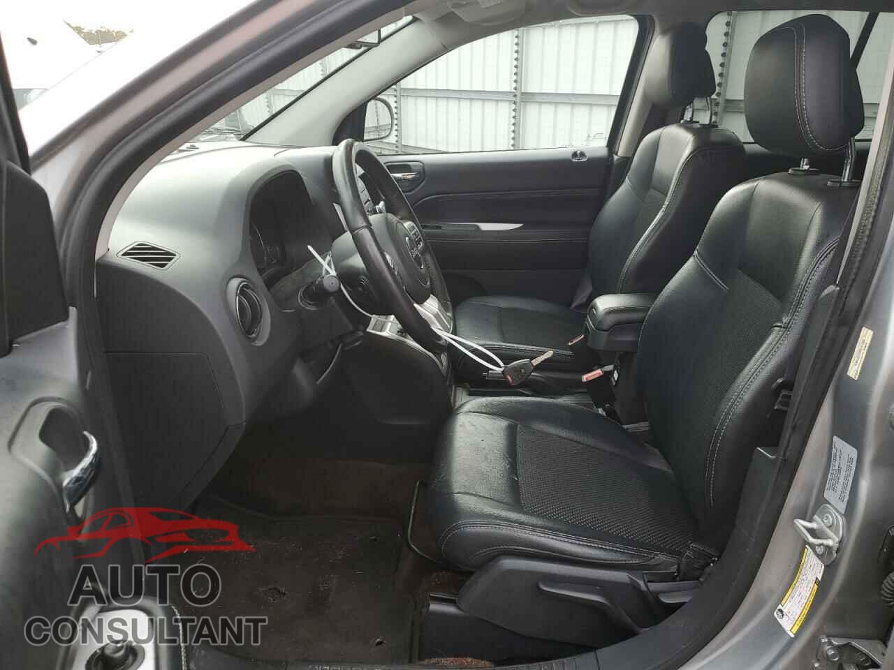 JEEP COMPASS 2017 - 1C4NJCEA5HD151569
