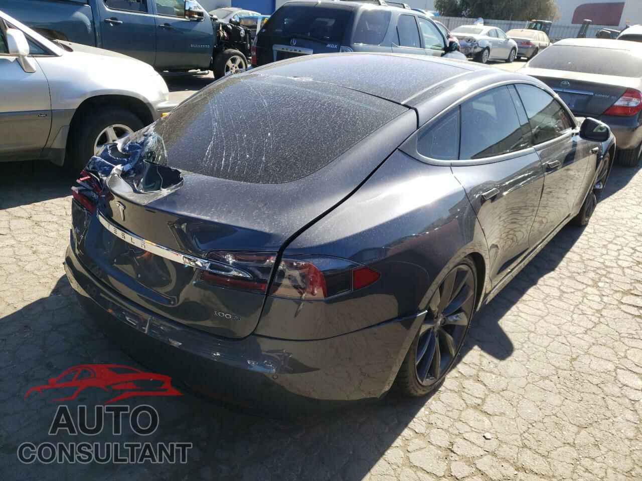 TESLA MODEL S 2017 - 5YJSA1E2XHF212696
