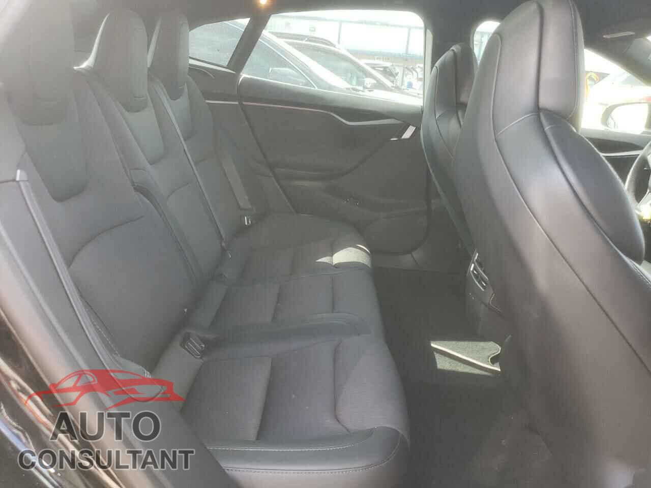 TESLA MODEL S 2018 - 5YJSA1E24JF287982