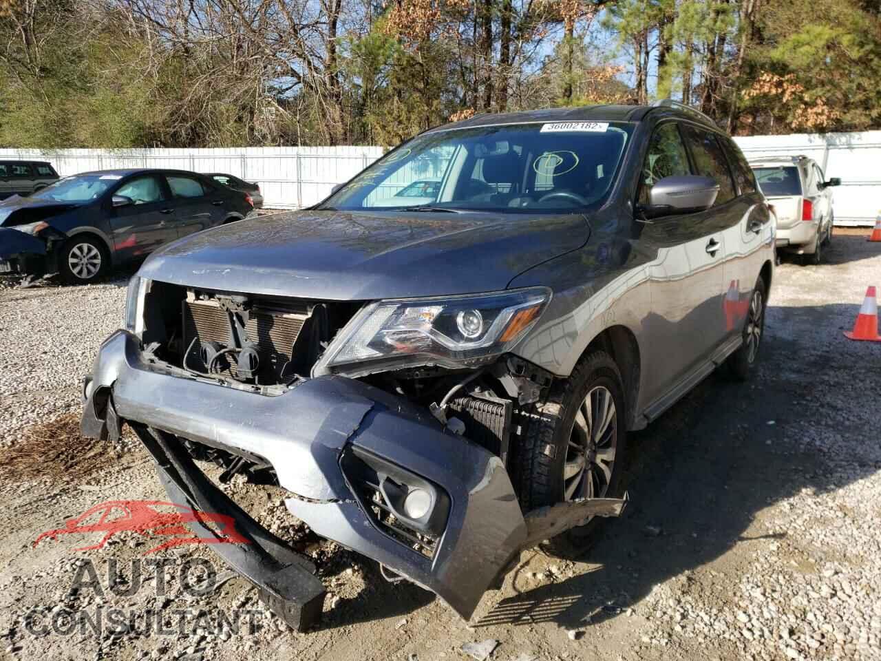 NISSAN PATHFINDER 2017 - 5N1DR2MM2HC655900