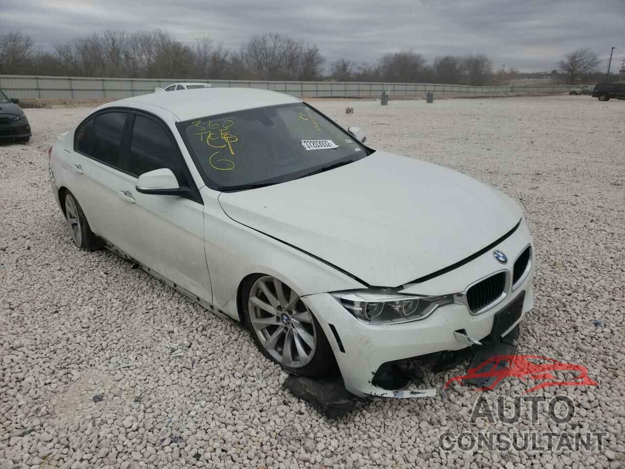 BMW 3 SERIES 2018 - WBA8E1G52JNU89613