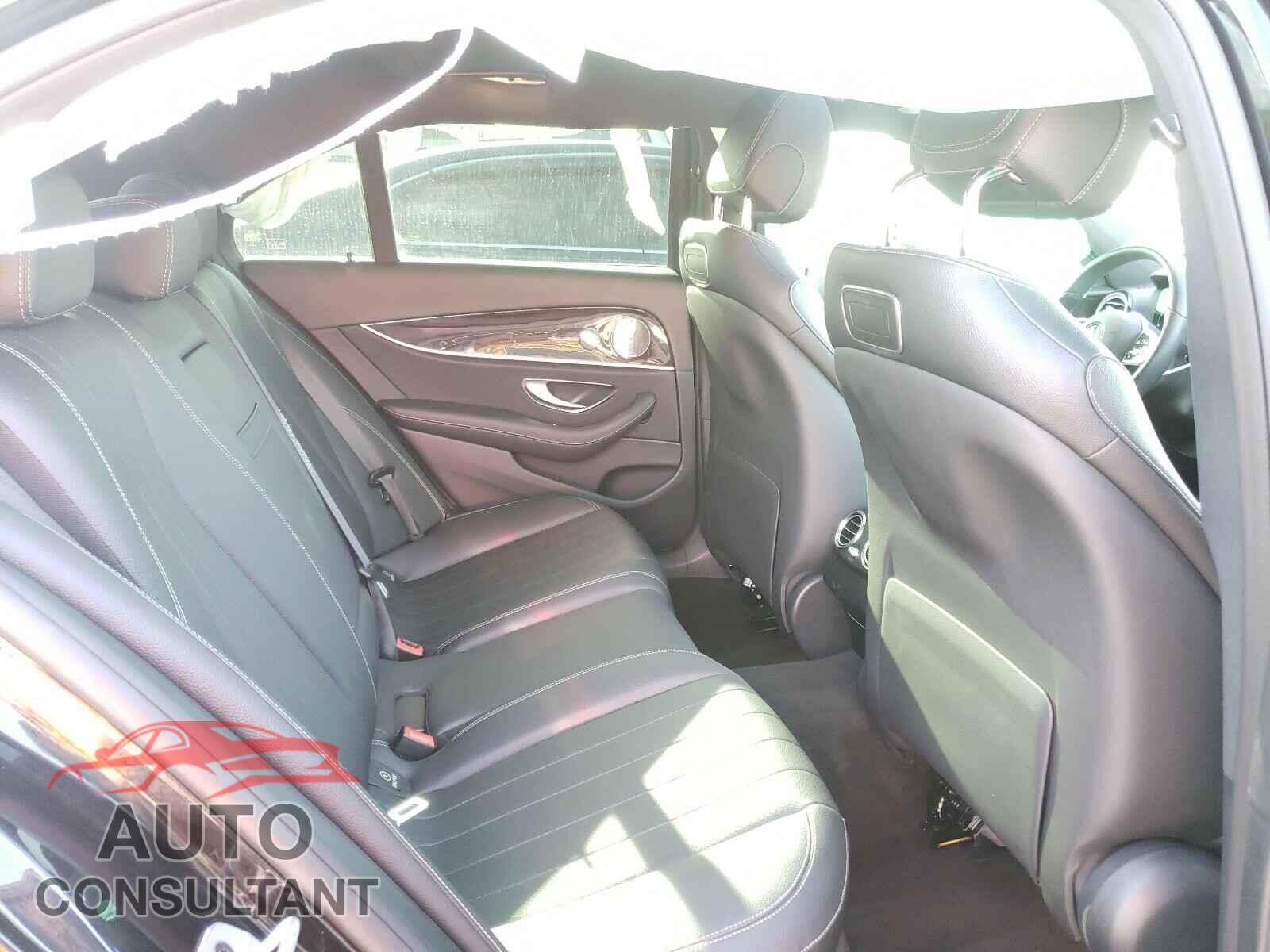 MERCEDES-BENZ E CLASS 2019 - WDDZF4JB4KA516622