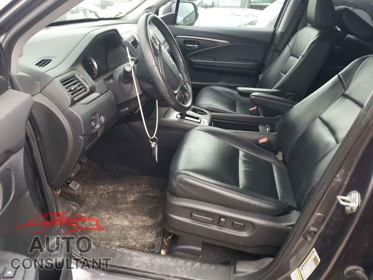 HONDA PILOT 2016 - 5FNYF6H55GB044995