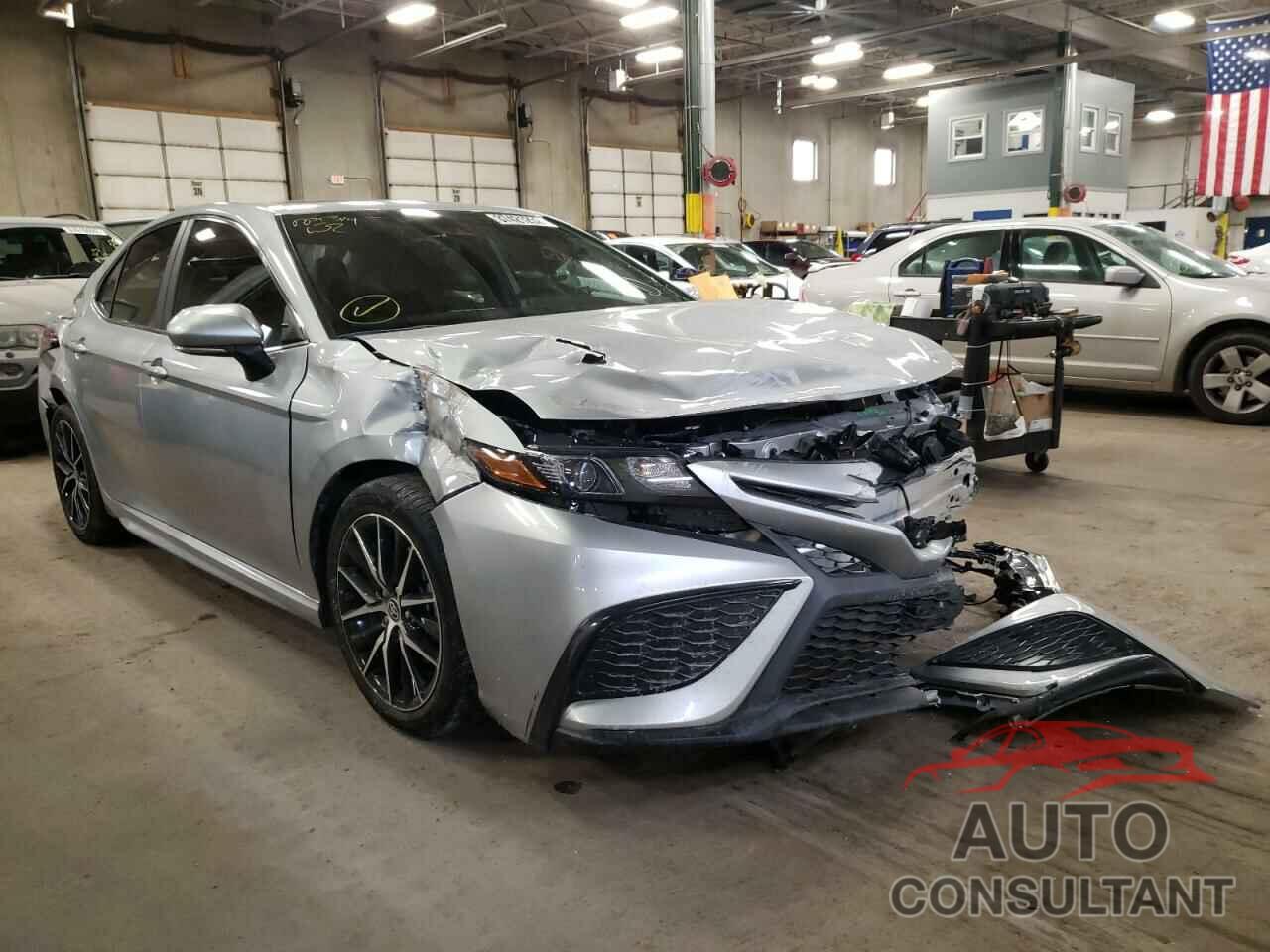 TOYOTA CAMRY 2021 - 4T1T11AK4MU566852