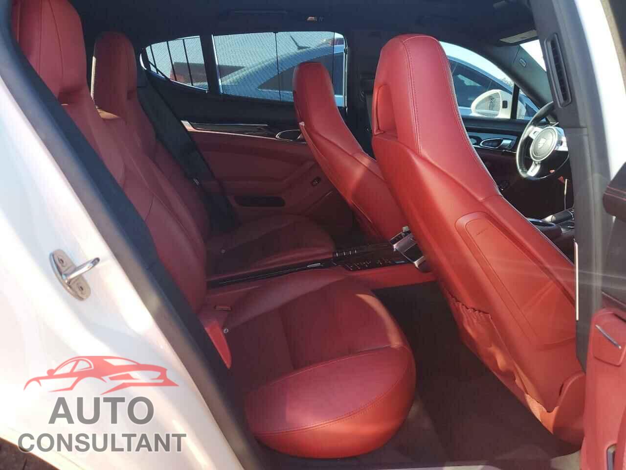 PORSCHE PANAMERA 2016 - WP0AA2A74GL004084