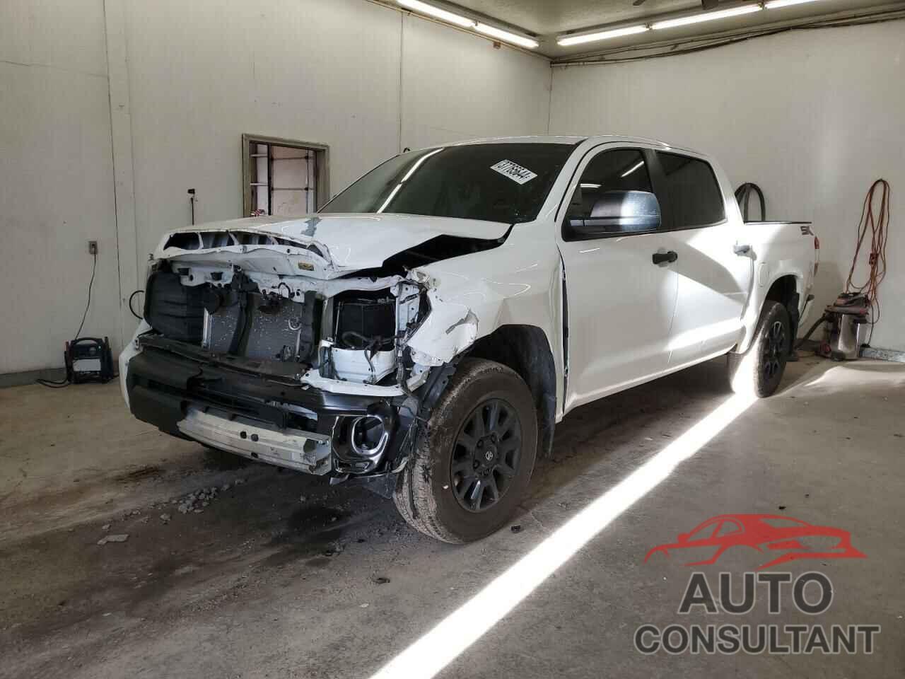 TOYOTA TUNDRA 2021 - 5TFDY5F12MX029939