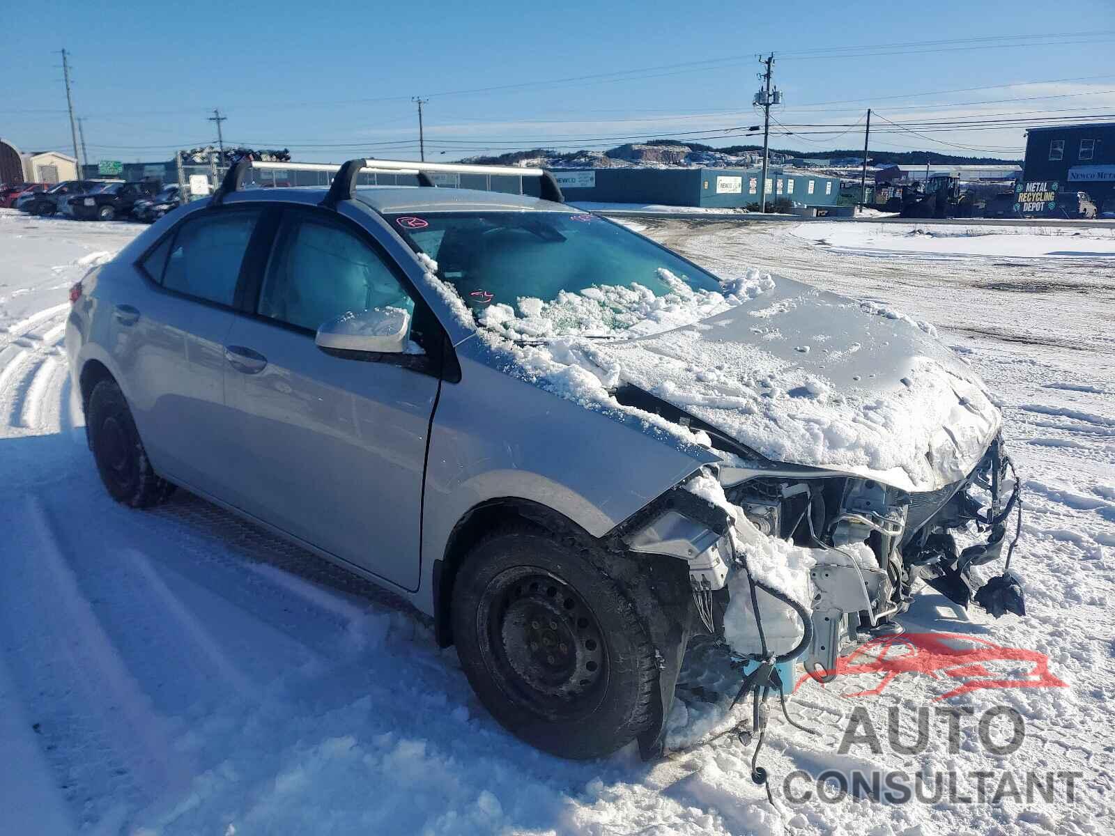 TOYOTA COROLLA 2018 - 2T1BURHE3JC074702