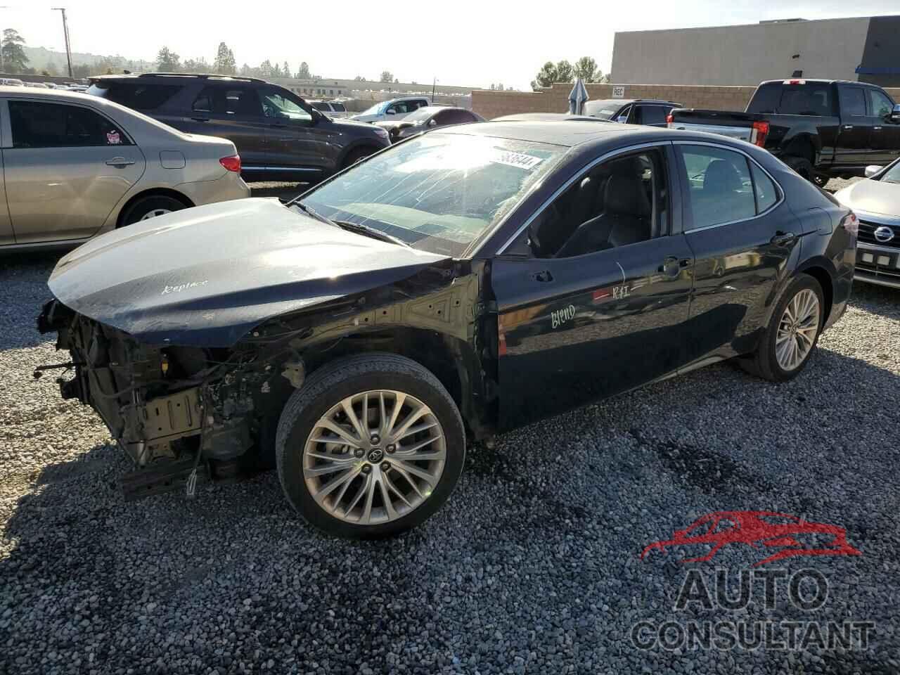 TOYOTA CAMRY 2019 - 4T1B21HK5KU515209