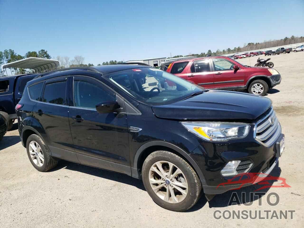 FORD ESCAPE 2018 - 1FMCU0GDXJUB19562