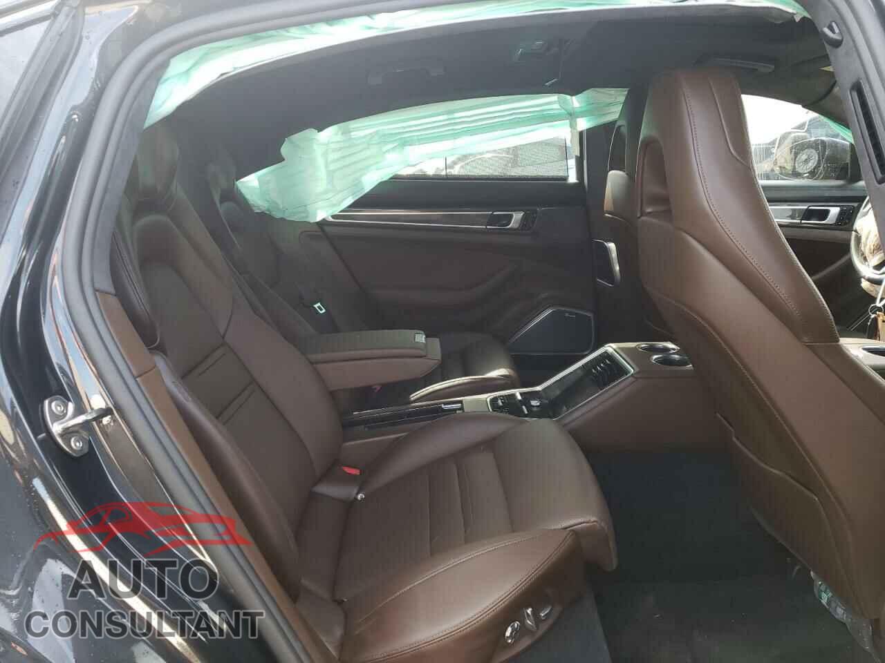 PORSCHE PANAMERA 2018 - WP0BH2A70JL172201