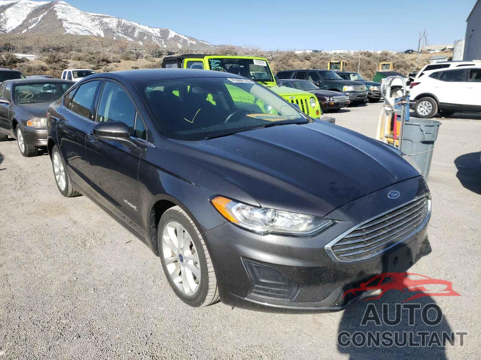 FORD FUSION 2019 - 3FA6P0LU3KR221959
