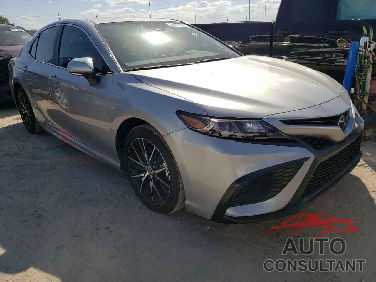 TOYOTA CAMRY 2021 - 4T1T11AK8MU424679