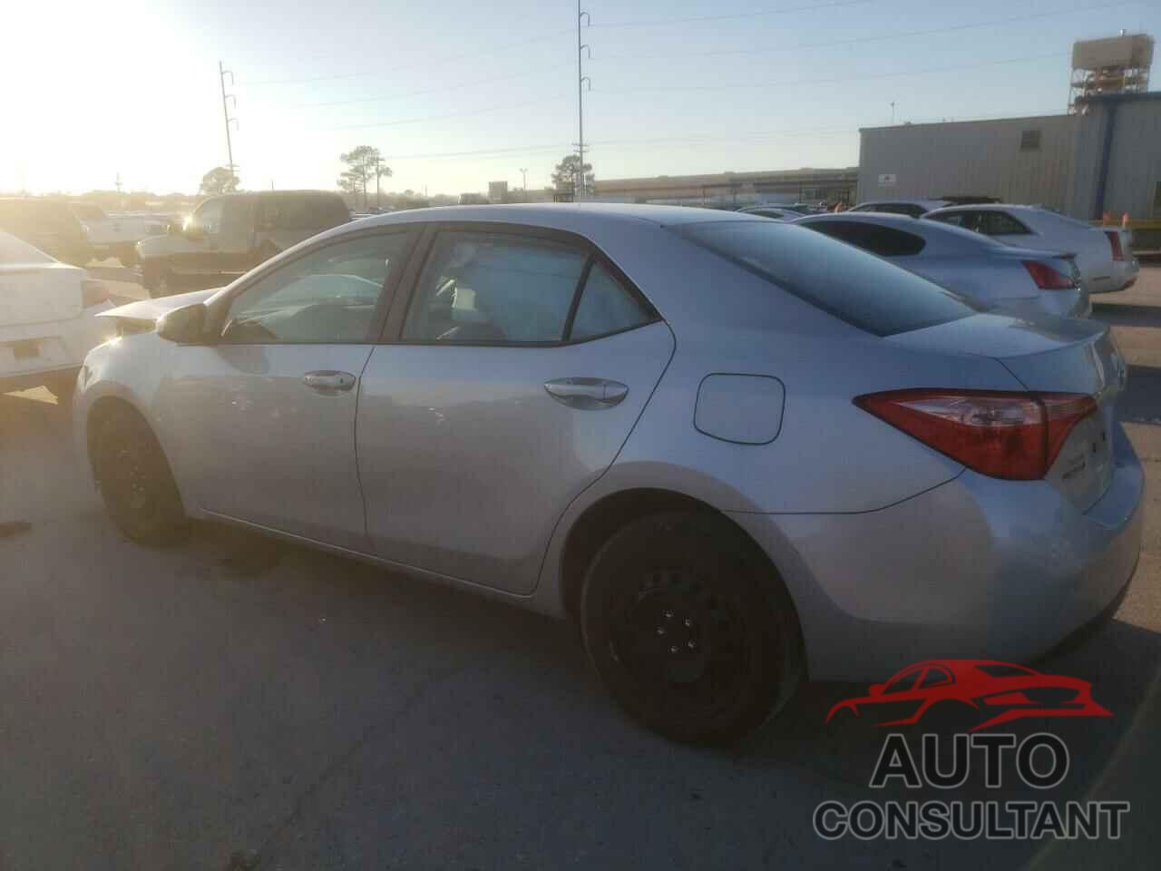 TOYOTA COROLLA 2019 - 5YFBURHE7KP892757