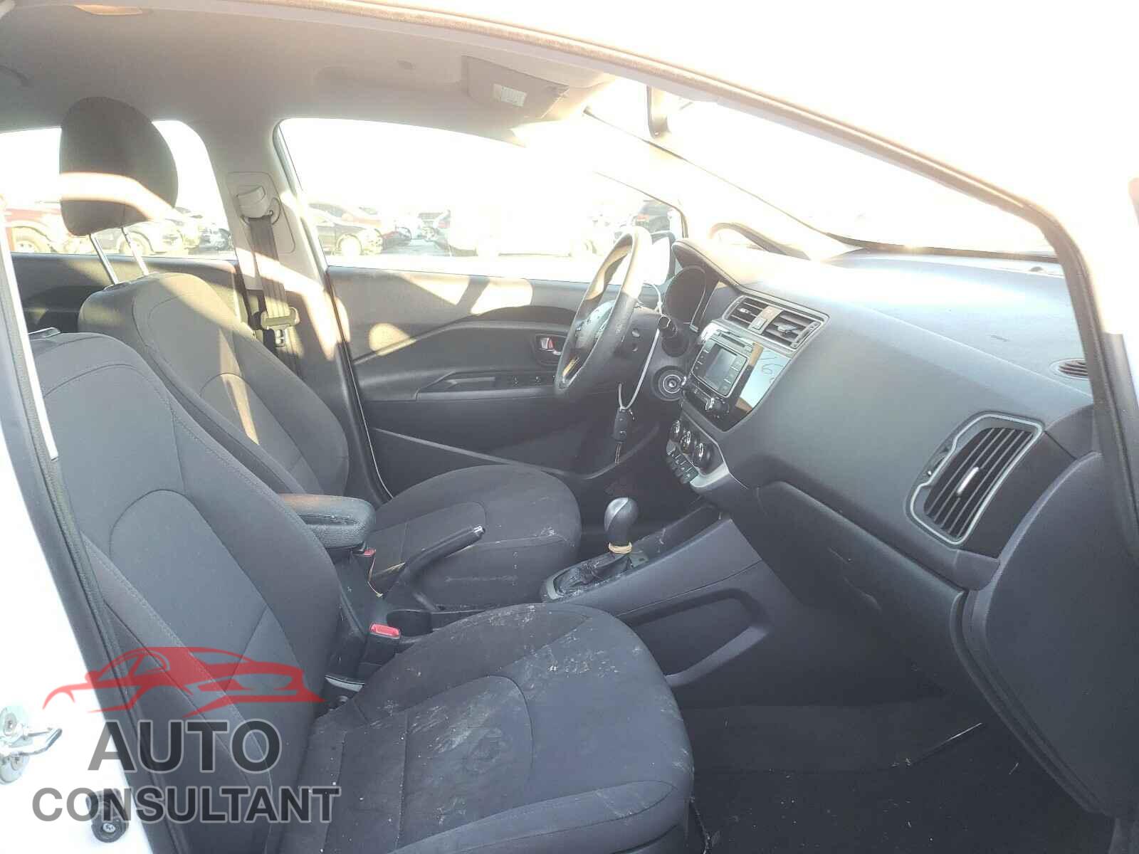 KIA RIO 2017 - KNADN4A34H6025265