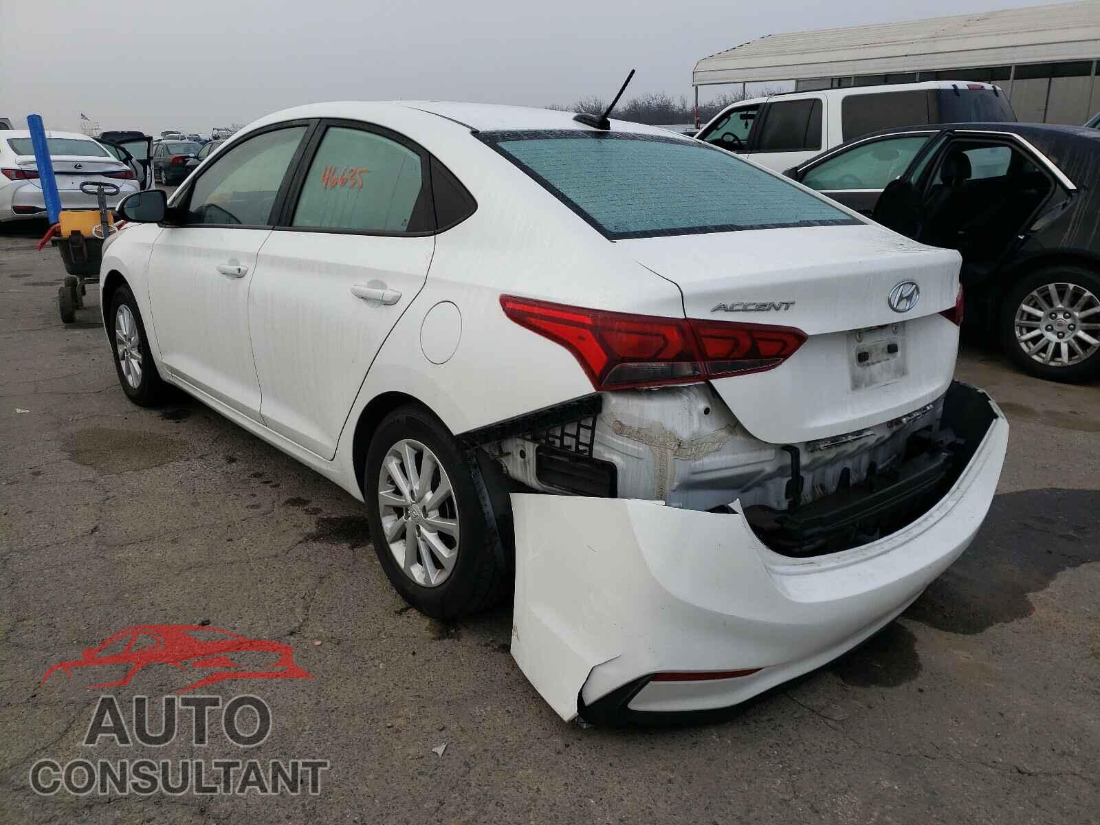 HYUNDAI ACCENT 2018 - 3KPC24A32JE025532
