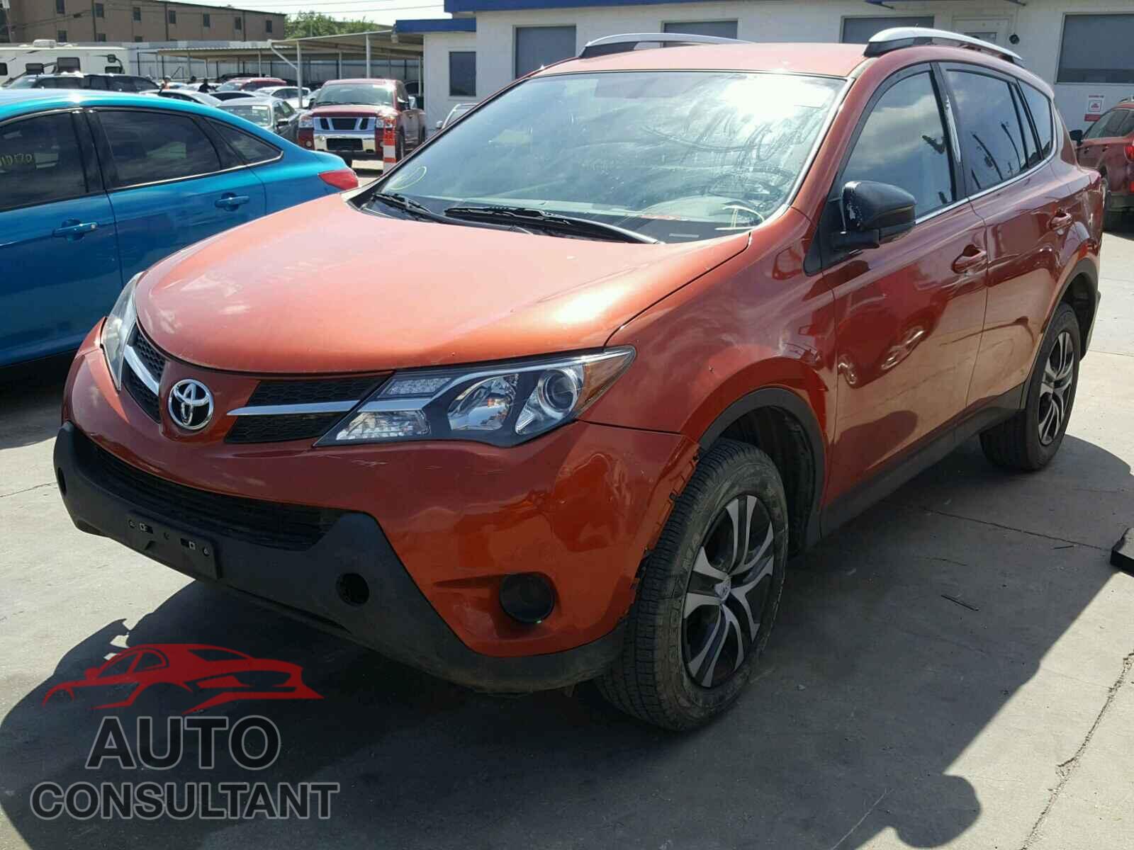 TOYOTA RAV4 2015 - JTMZFREVXFD053384