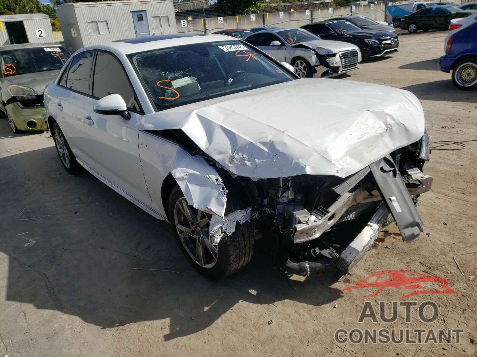 AUDI A4 2018 - WAUKMAF40JA220194