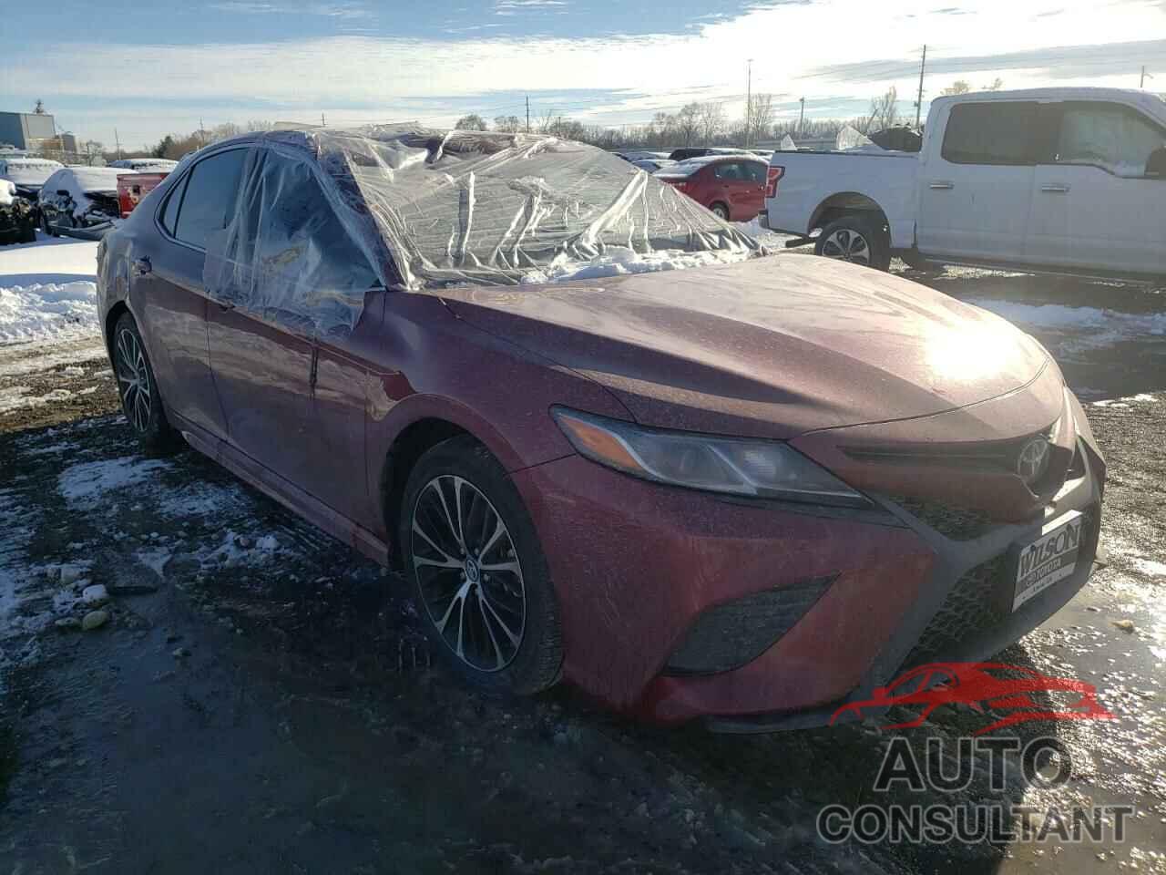 TOYOTA CAMRY 2018 - 4T1B11HK5JU623136