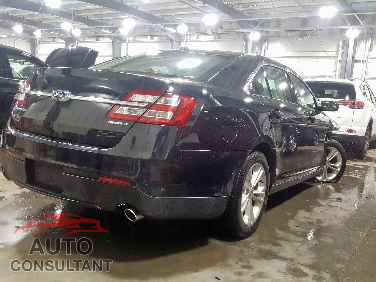 FORD TAURUS 2015 - SADCK2FX7JA257809