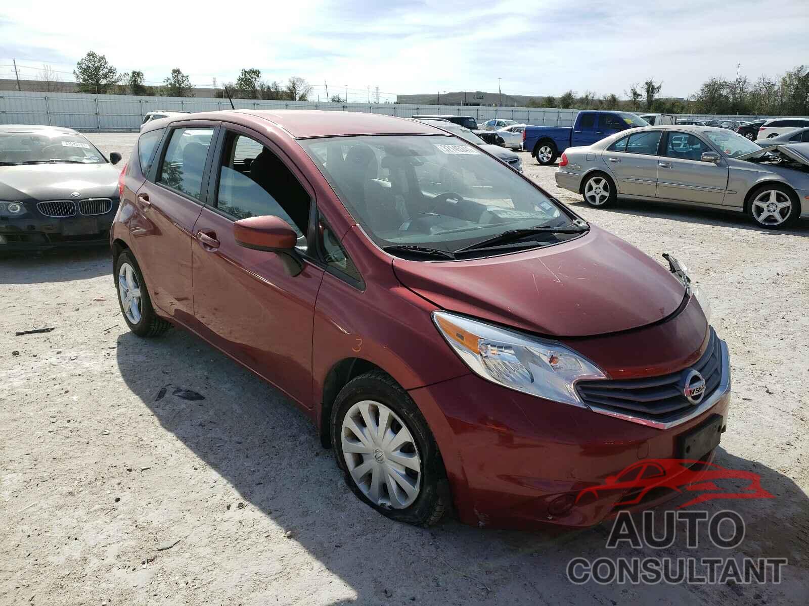 NISSAN VERSA 2016 - 1V2GP2CA6MC566001