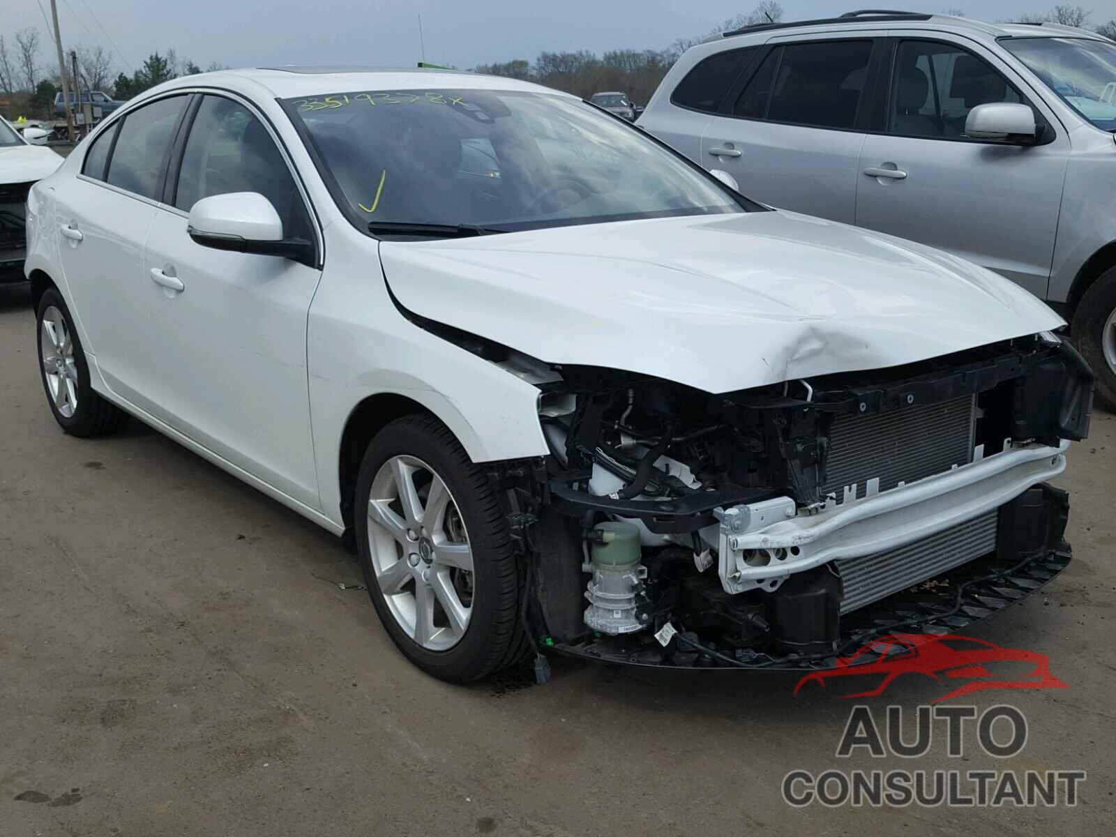 VOLVO S60 2016 - YV1612TK7G2390684