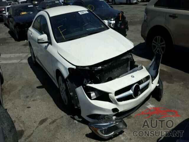 MERCEDES-BENZ CLA 250 2015 - WDDSJ4EB6FN163292