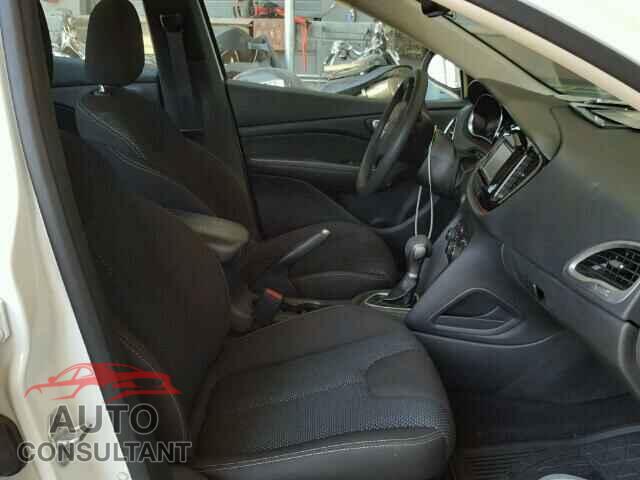 DODGE DART 2015 - 1C3CDFBB5FD351690