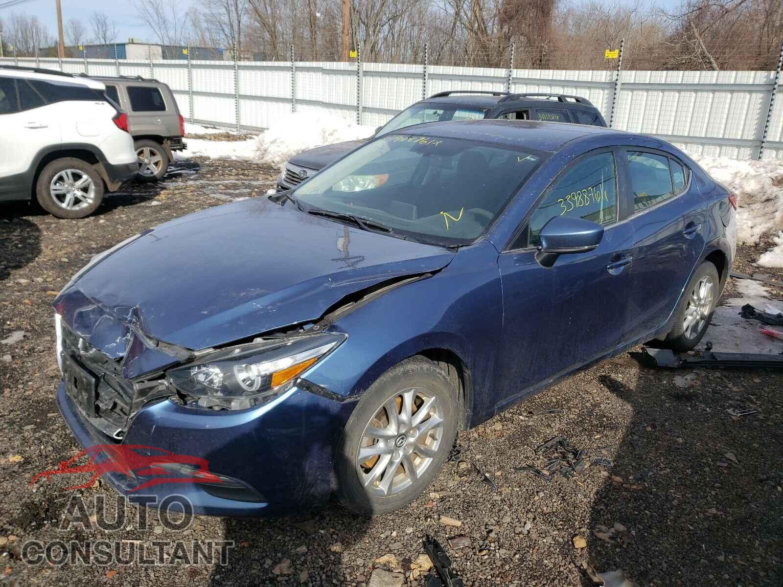 MAZDA 3 2017 - 3MZBN1U76HM107549