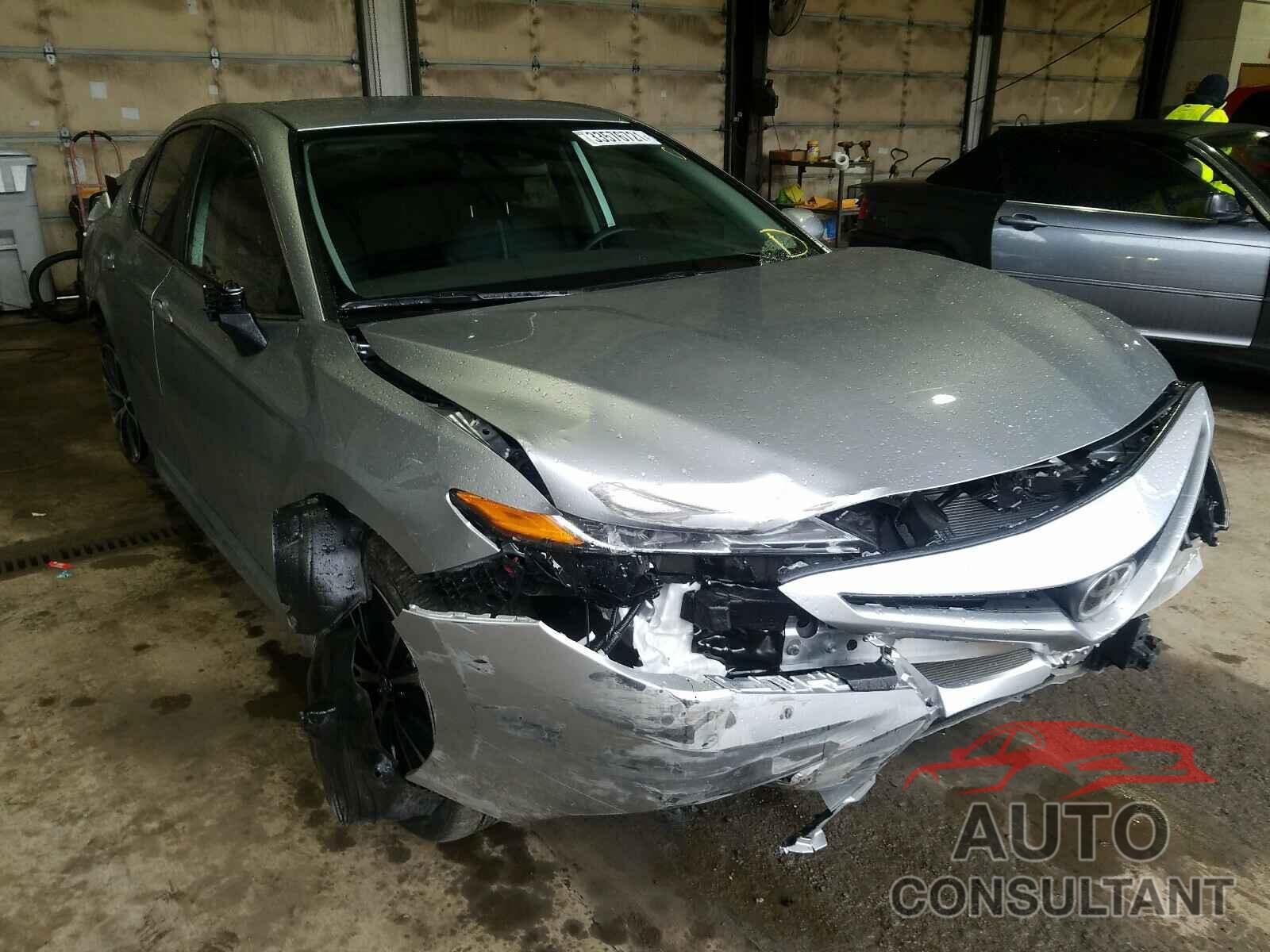 TOYOTA CAMRY 2020 - 4T1G11AK7LU877112