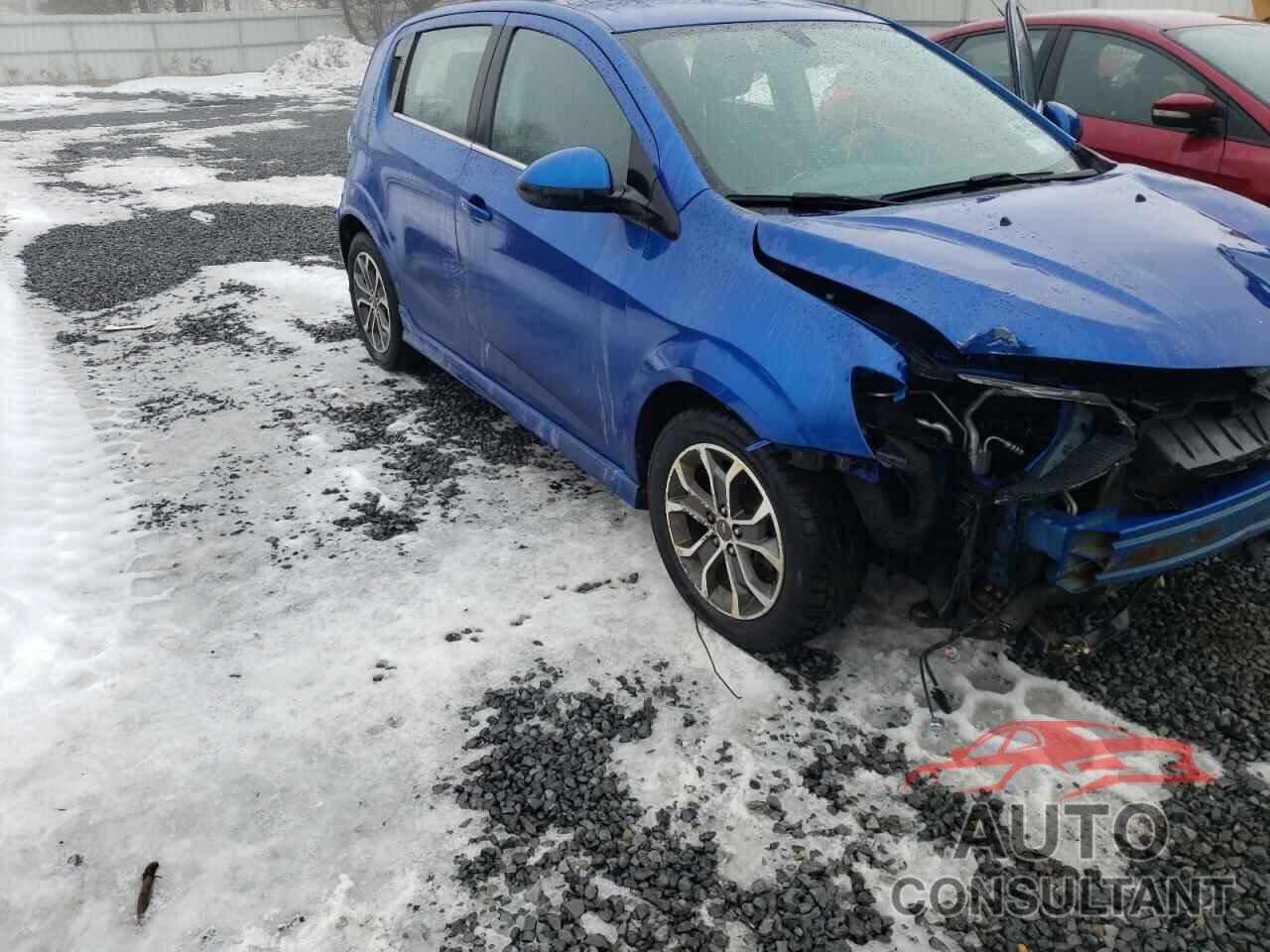 CHEVROLET SONIC 2017 - 1G1JC6SB2H4120425