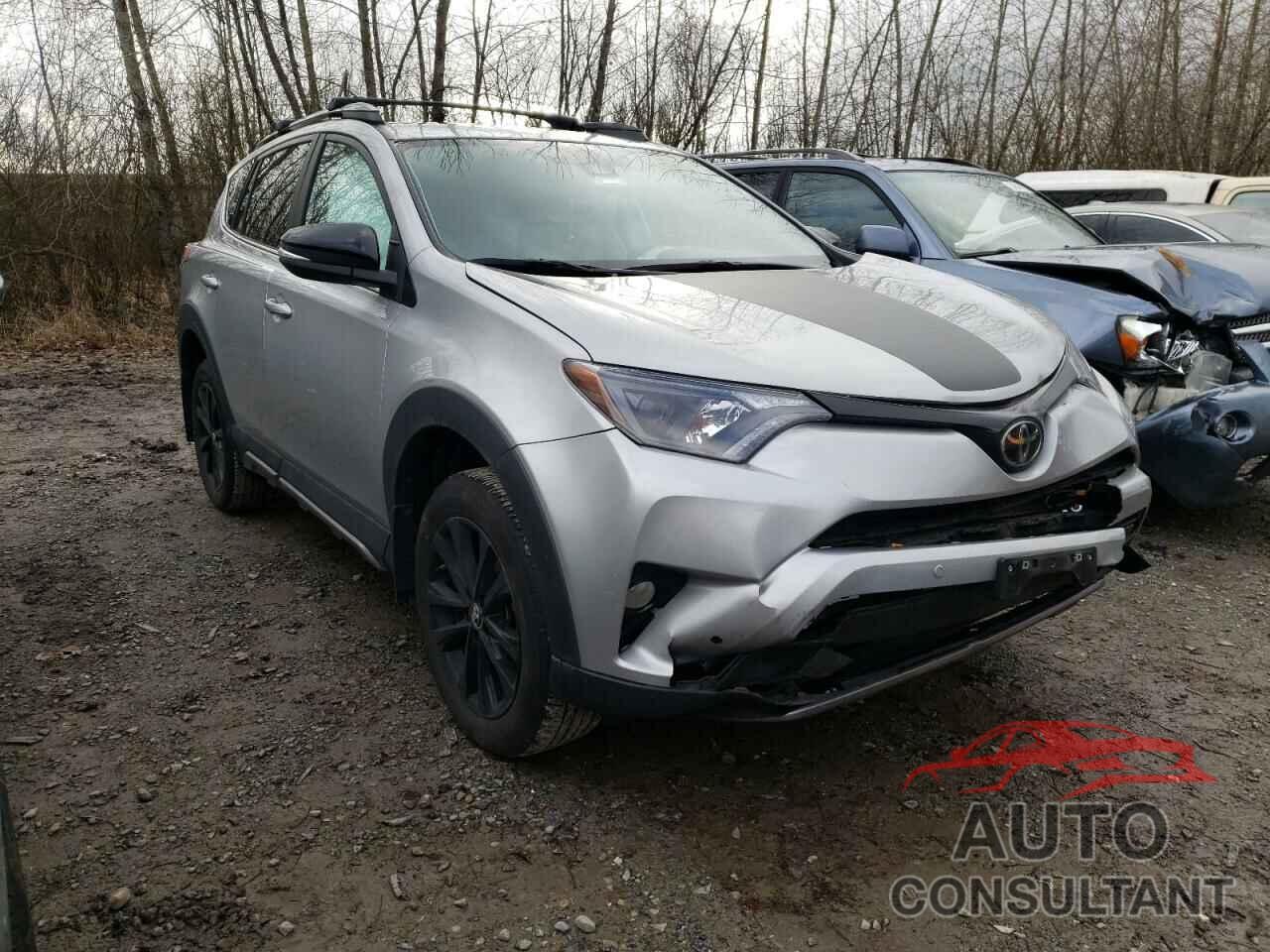 TOYOTA RAV4 2018 - 2T3RFREV3JW820715