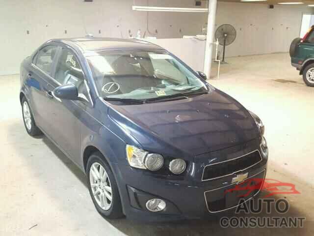 CHEVROLET SONIC 2015 - 1G1JD5SH2F4172596