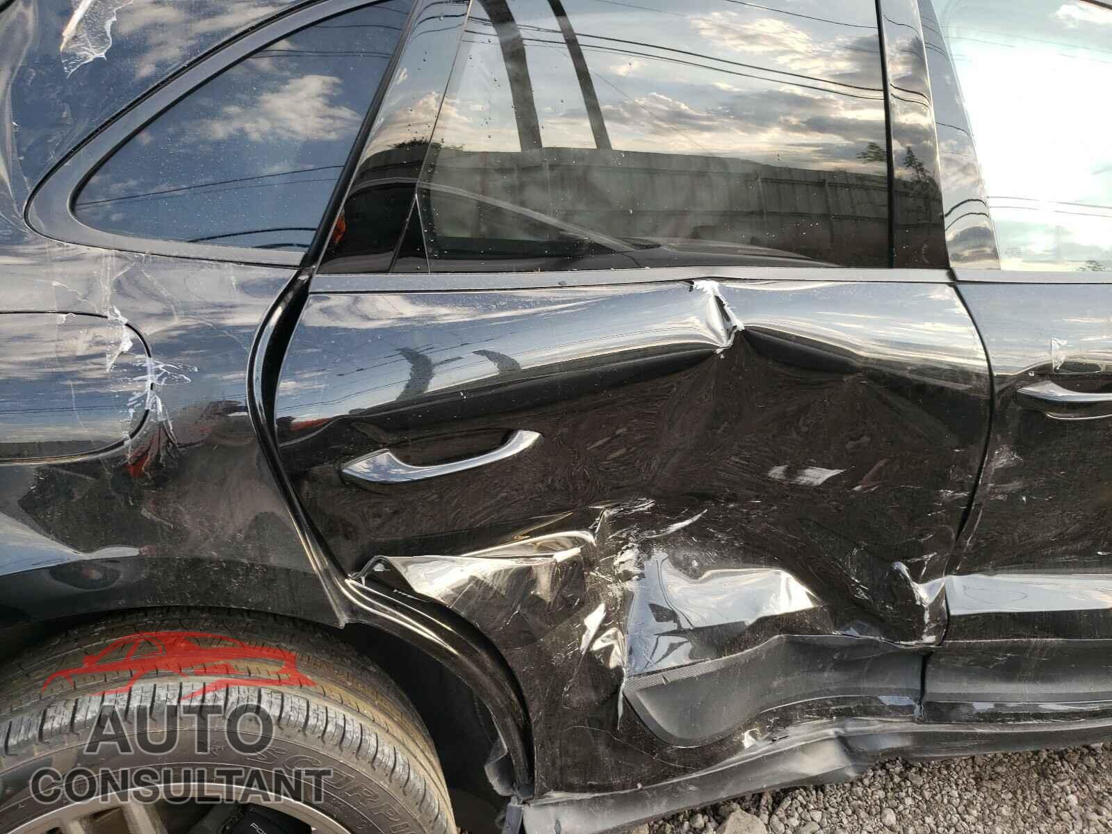 PORSCHE MACAN 2019 - WP1AA2A55KLB05768