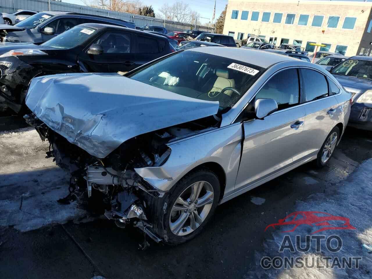 HYUNDAI SONATA 2019 - 5NPE34AF1KH740556