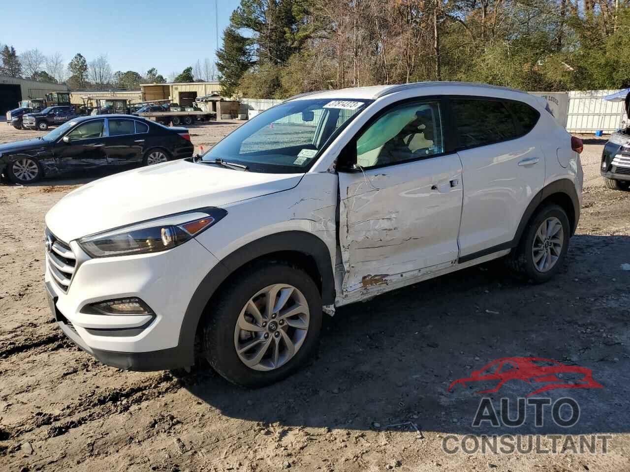 HYUNDAI TUCSON 2018 - KM8J3CA4XJU713878