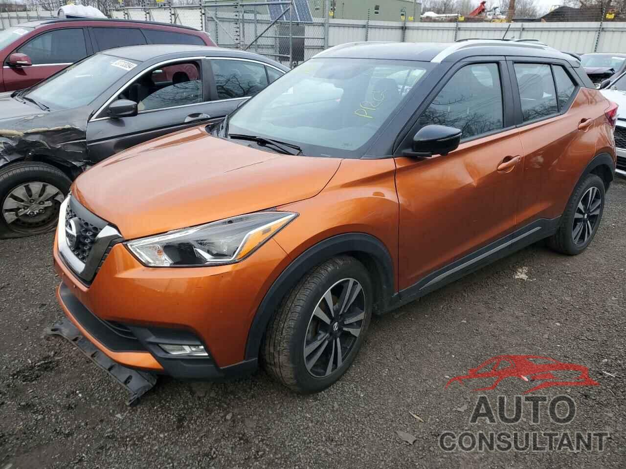 NISSAN KICKS 2018 - 3N1CP5CU6JL527262