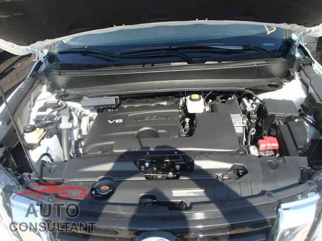 NISSAN PATHFINDER 2017 - 5N1DR2MM6HC600253